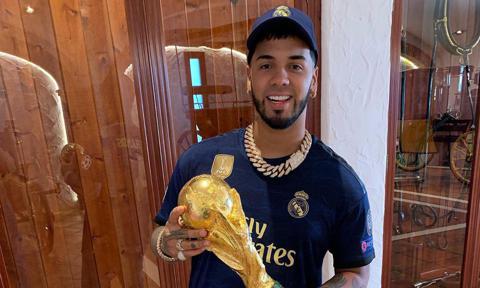 Anuel AA, new hairstyle