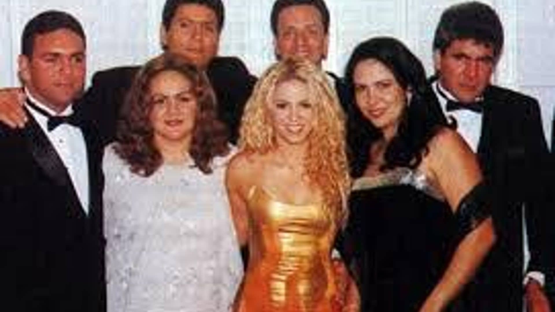 Shakira y sus hermanos