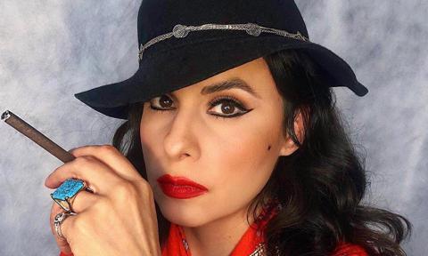 Latin makeup artist pays homage to Maria Felix