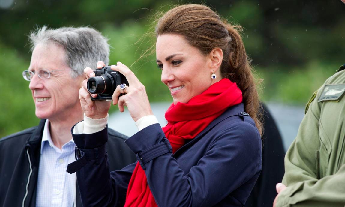 The mistake Kate Middleton makes when photographing her kids