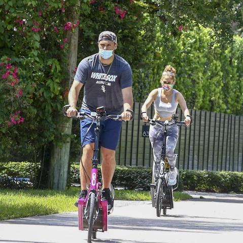 Jennifer Lopez & Alex Rodriguez Train on ElliptiGo Bikes