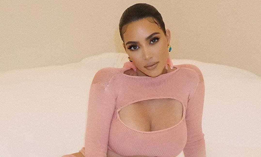 Kim Kardashian makeup-free