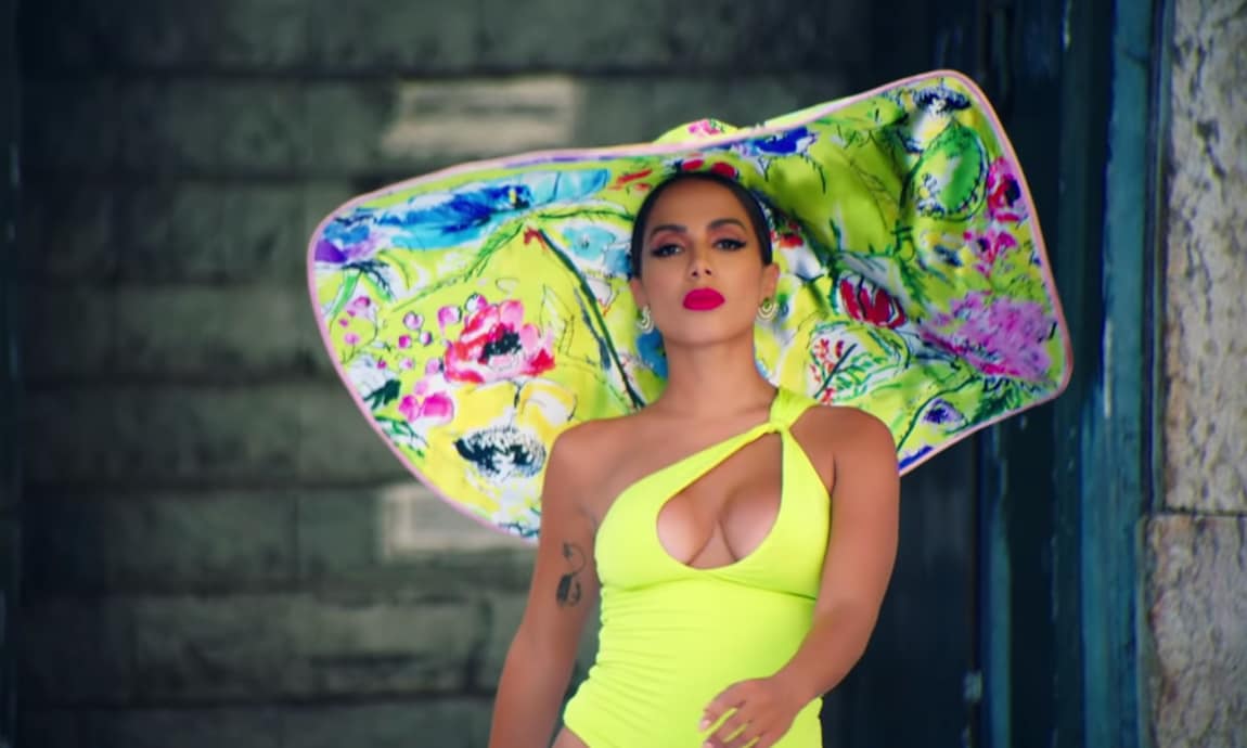 Anitta featuring Cardi B 'Me Gusta'
