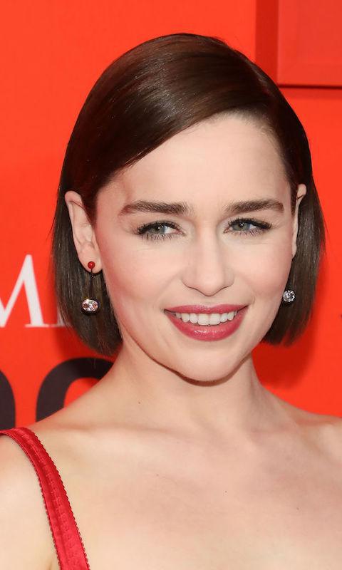 Emilia Clarke con corte bob clásico