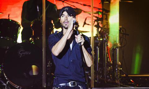 Enrique Iglesias is crowned as Billboard’s Top Latin Artist of All Time