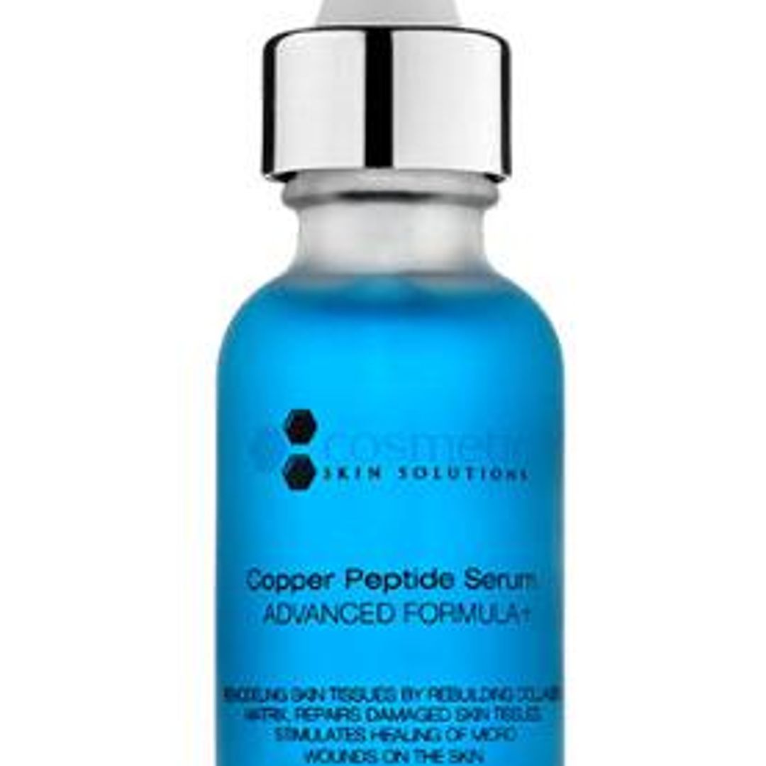 La combinación de péptidos de cobre y un péptido doble de este serum enriquecido con una forma única ceramidkomplex brinda los mecanismos bioquímicos esenciales que revitalizar la piel