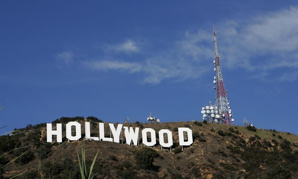Hollywood Sign Repainting Project Completed With LA Mayor Antonio Villaraigosa