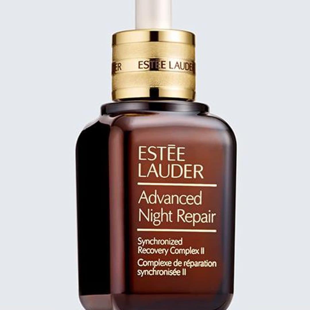 Para una piel radiante y juvenil usa en las noches el Advanced Night Repair de Estee Lauder