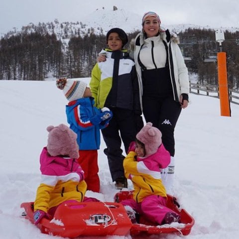 Georgina Rodríguez de vacaciones en la nieve con sus hijos