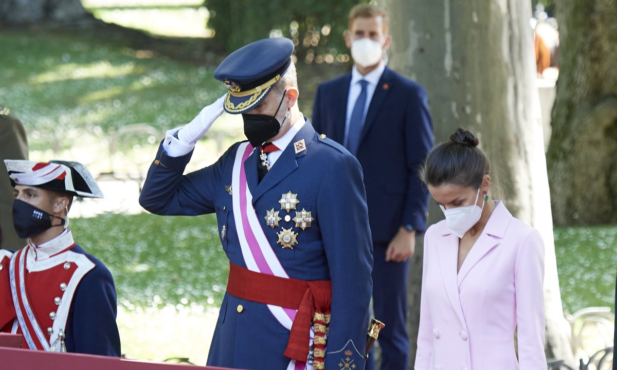 Los reyes de España presiden el día de las Fuerzas Armadas