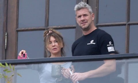 Renée Zellweger and Ant Anstead spend time at his beach house
