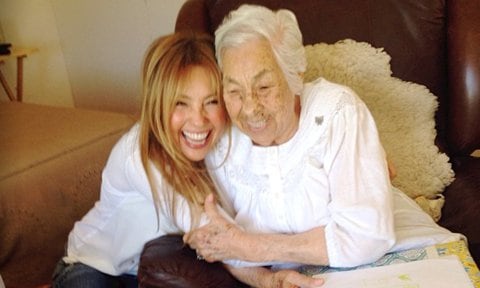 Thalía y su abuela