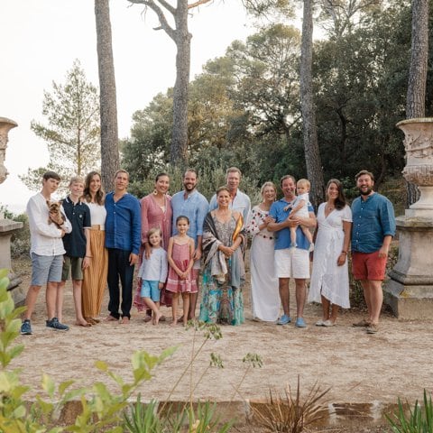 https://www.hola.com/us/images/026c-131fe5690c37-da2d1b63e725-1000/square-480/baby-prince-charles-of-luxembourg-enjoys-summer-vacation-with-royal-cousins-see-the-cute-photos.jpg