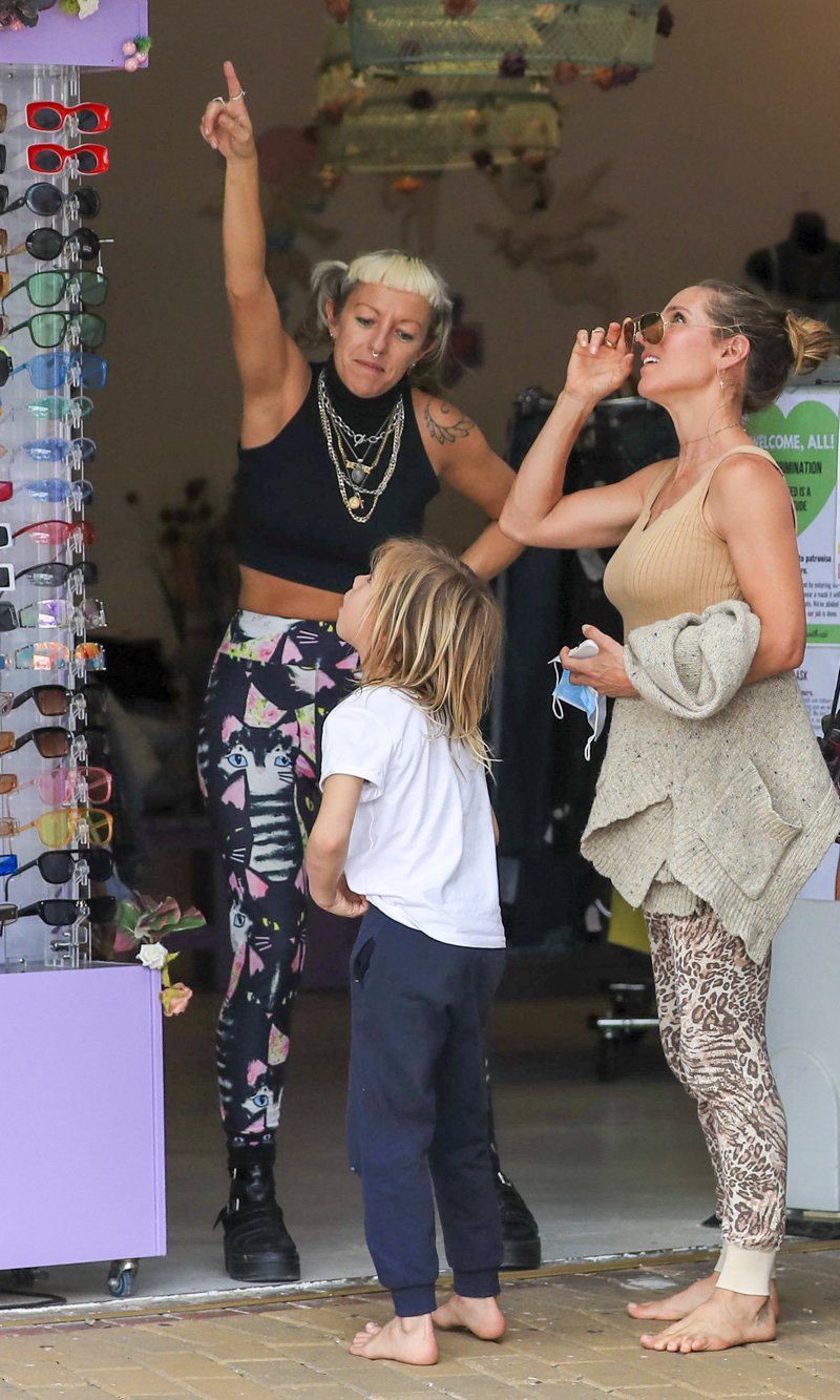 Elsa Pataky goes shopping with her children