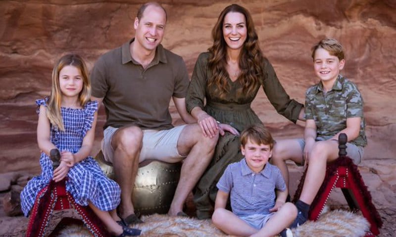 2 Prince George of Cambridge Size 5x7 Gloss Colour Photograph