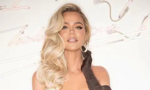 Khloe Kardashian shows off her revenge body