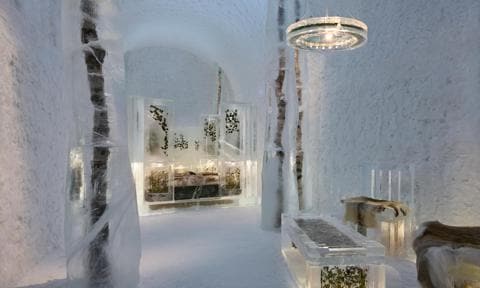 Royal family stayed at ice hotel