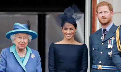 Meghan Markle and Prince Harry visit Queen Elizabeth ahead of Invictus Games