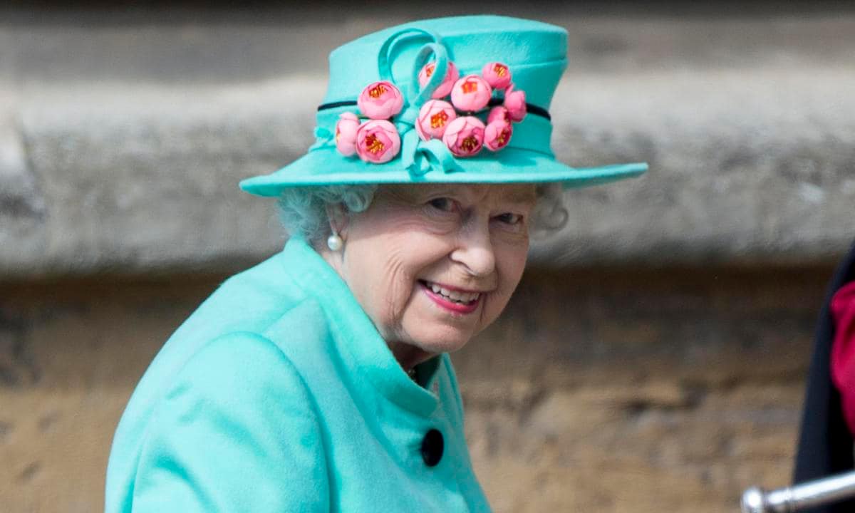 Queen Elizabeth to miss Easter Sunday service