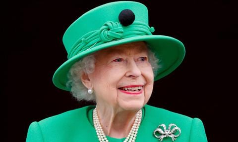 Queen Elizabeth reaches new milestone
