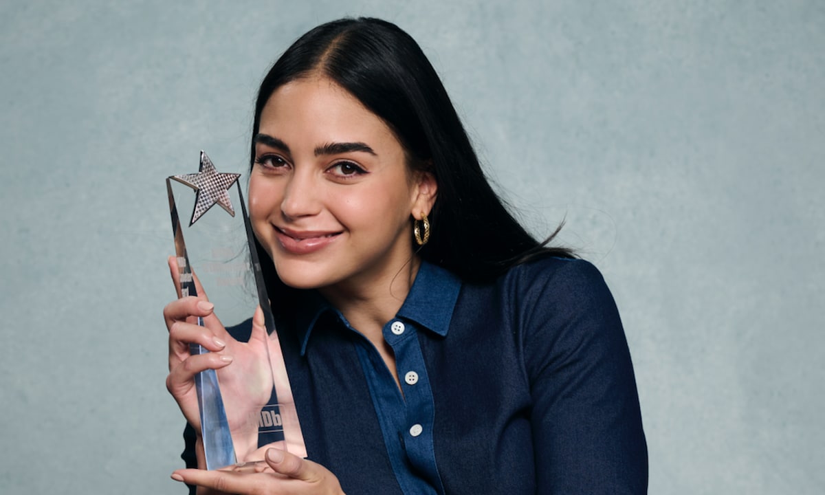 Melissa Barrera Receives IMDb’s “Fan Favorite” STARmeter Award in honor of Hispanic Heritage Month