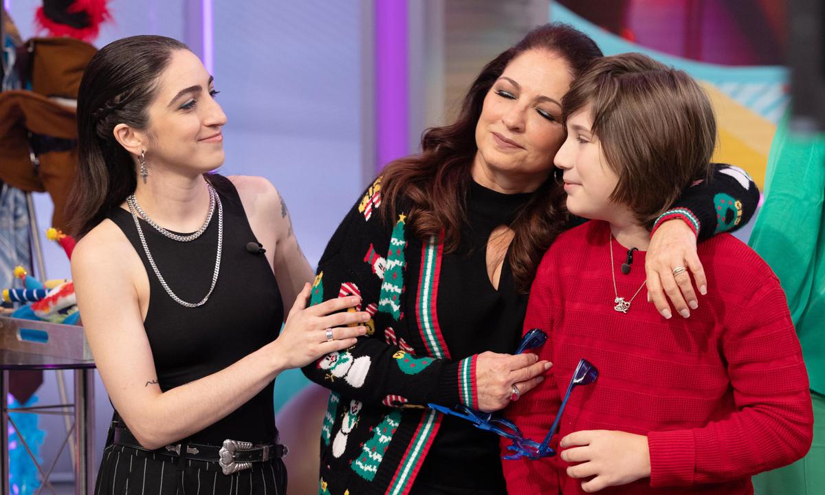 Gloria Estefan to appear in Macy’s Thanksgiving Day Parade with daughter and grandson