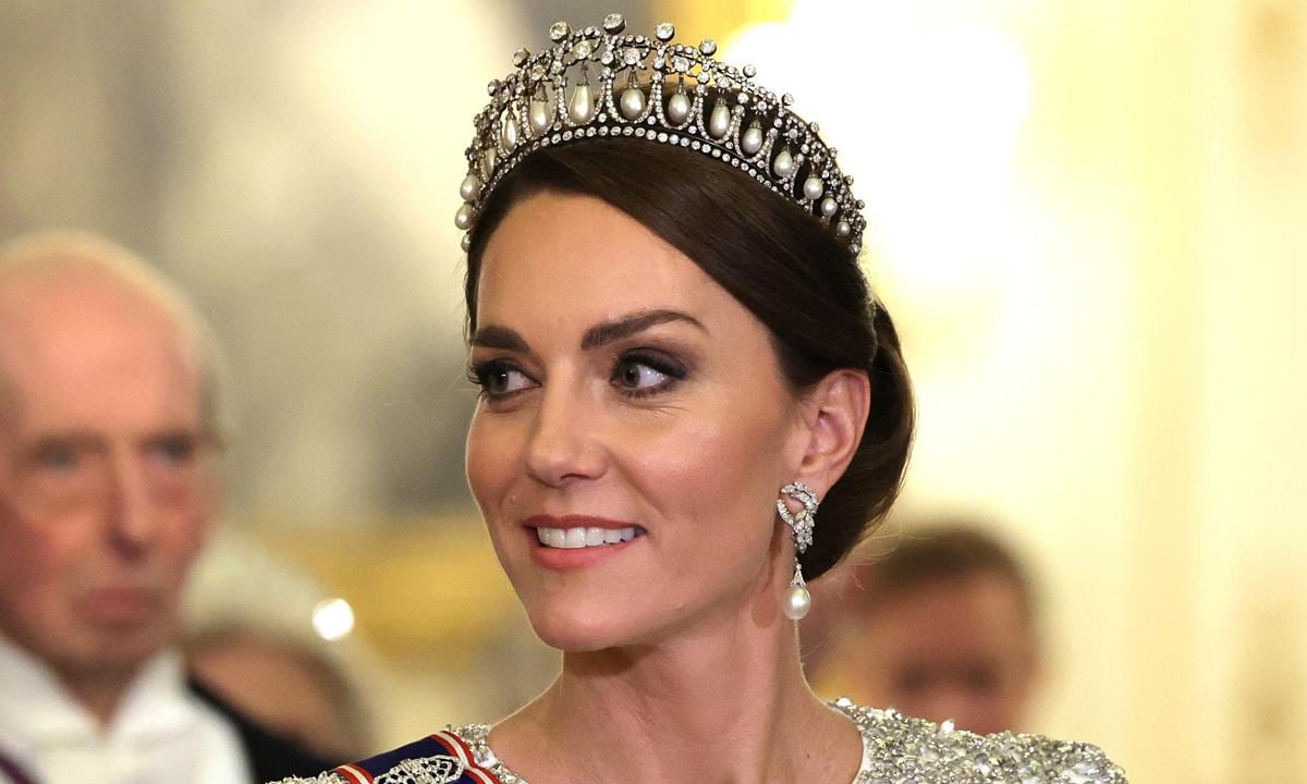 Kate has first tiara moment as Princess of Wales