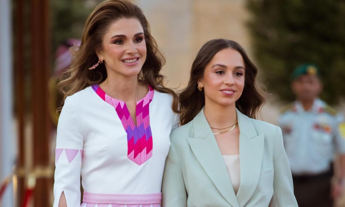 Mother of the bride Queen Rania shares photo of daughter ahead of henna party