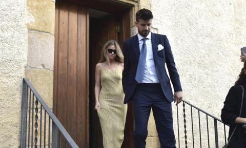 Marc Pique And Maria Valls Tie The Knot