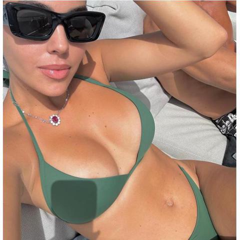 Georgina Rodríguez impacta con sus fotos en bikini