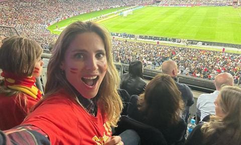 See Elsa Pataky and Chris Hemsworth show their excitement cheering Spain’s World Cup Victory