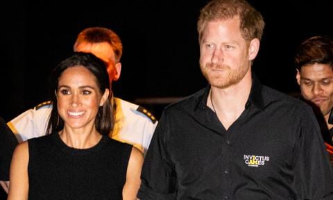 Meghan and Harry take Archie and Lili trick-or-treating with
