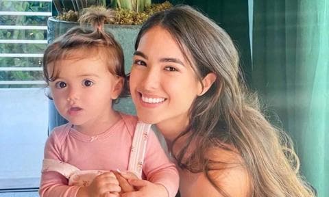 Sharon Fonseca y su hija Blu