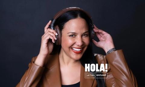 Meet Jane Santos, a prominent voice in Spanish-language audiobooks