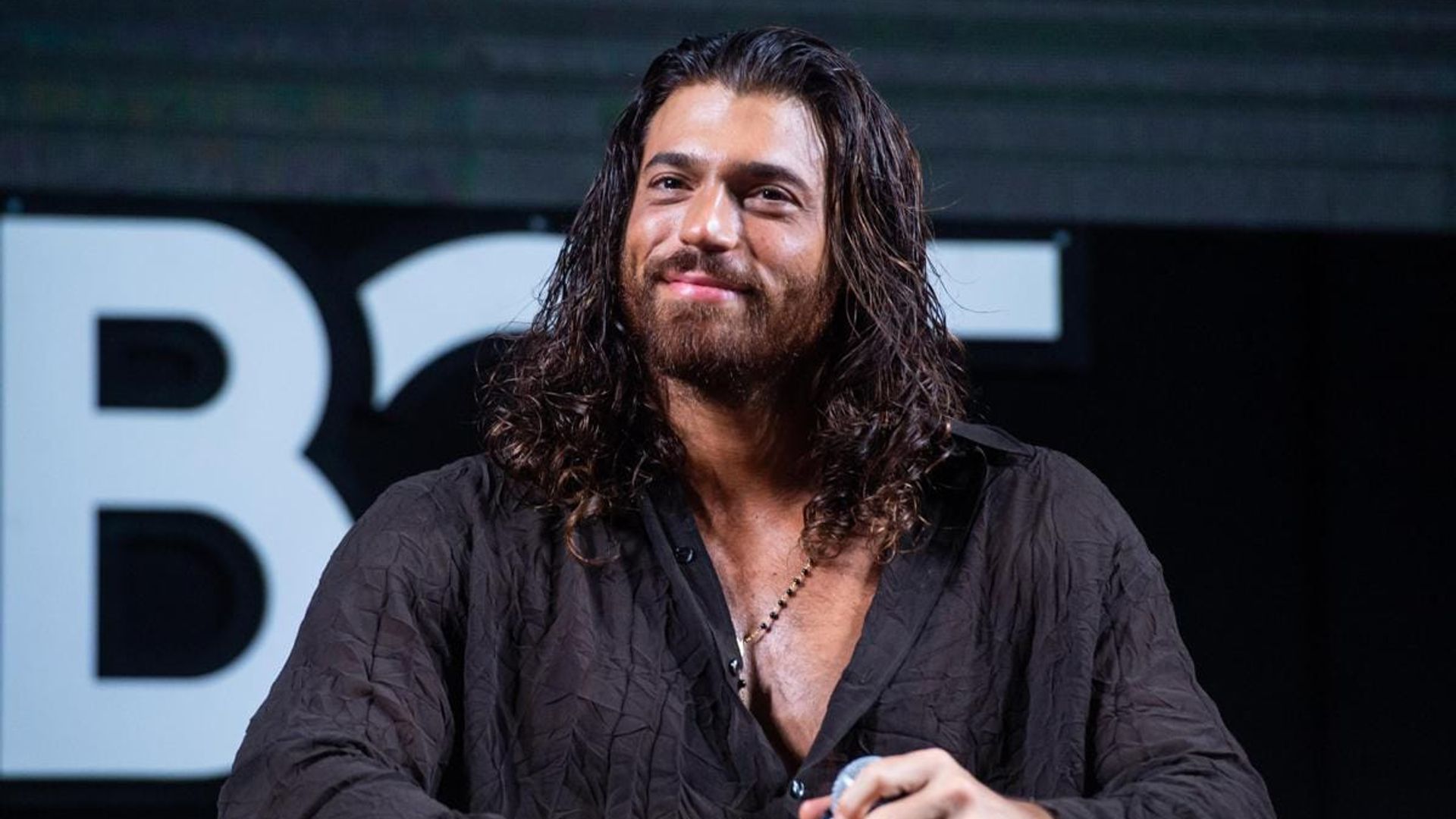 Turkish hearthrob Can Yaman to play a pirate in new TV show - Vimarsana News